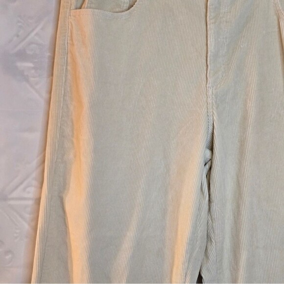 Universal Thread High-Rise Corduroy Cream  Wide Leg Ankle Super Stretch New 18 - Picture 12 of 16